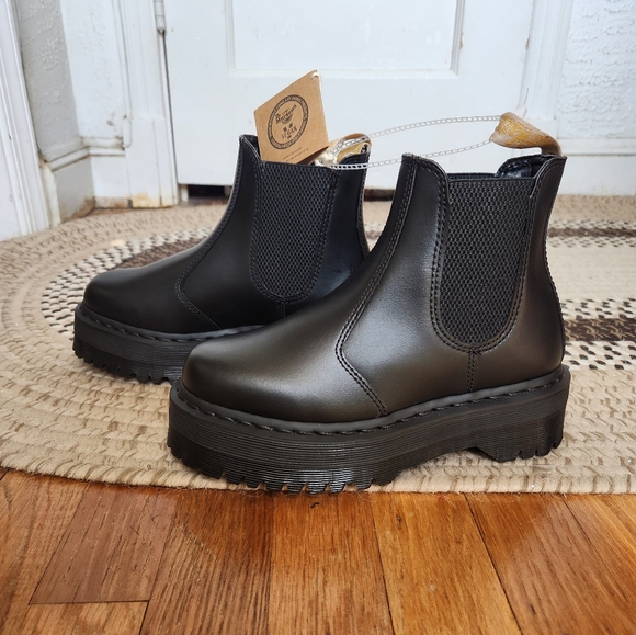 Dr. Martens Vegan 2976 Quad Boots - Picture 1 of 12